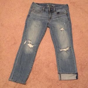 Juniors/Women’s American Eagle Size 6 Regular Blue Jeans